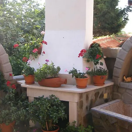 Dari Guest за гости дари 招待所 3*