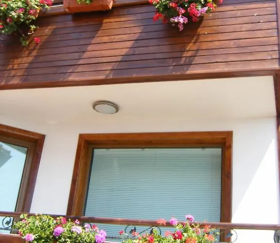 בית הארחה Dari Guest за гости дари 3*