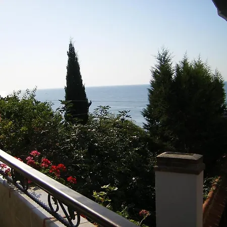Dari Guest за гости дари Guest house